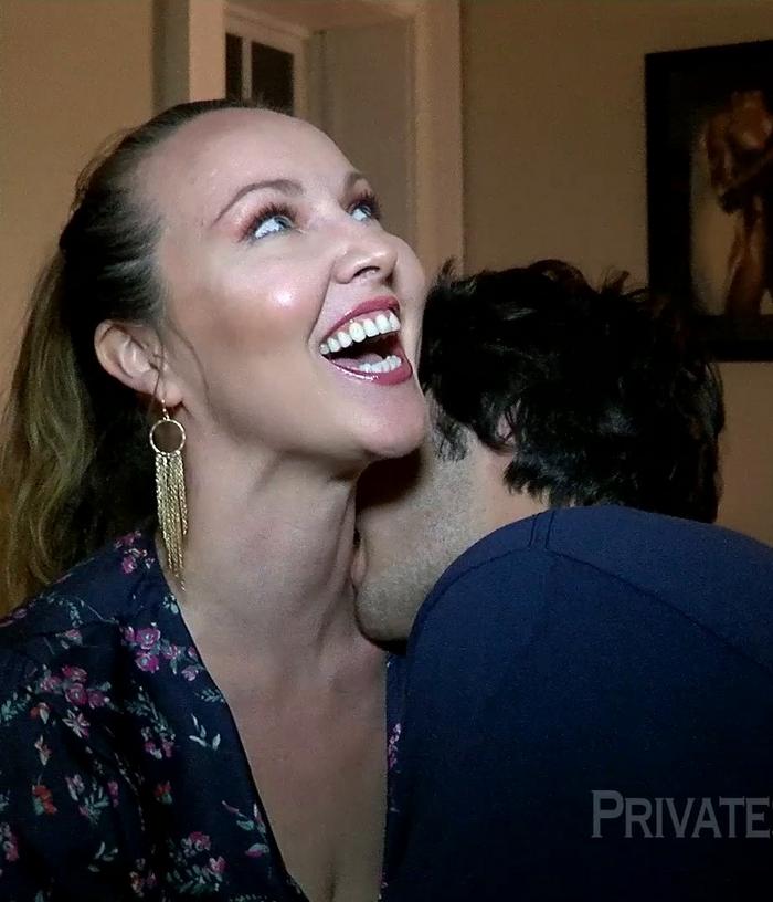  [PrivateSociety] Violet Some One On One Butthole Time 19 Jun 2022 1080P 