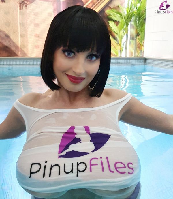  [PhotoSet] Lisa Bukawski Vol  1 Set 1 